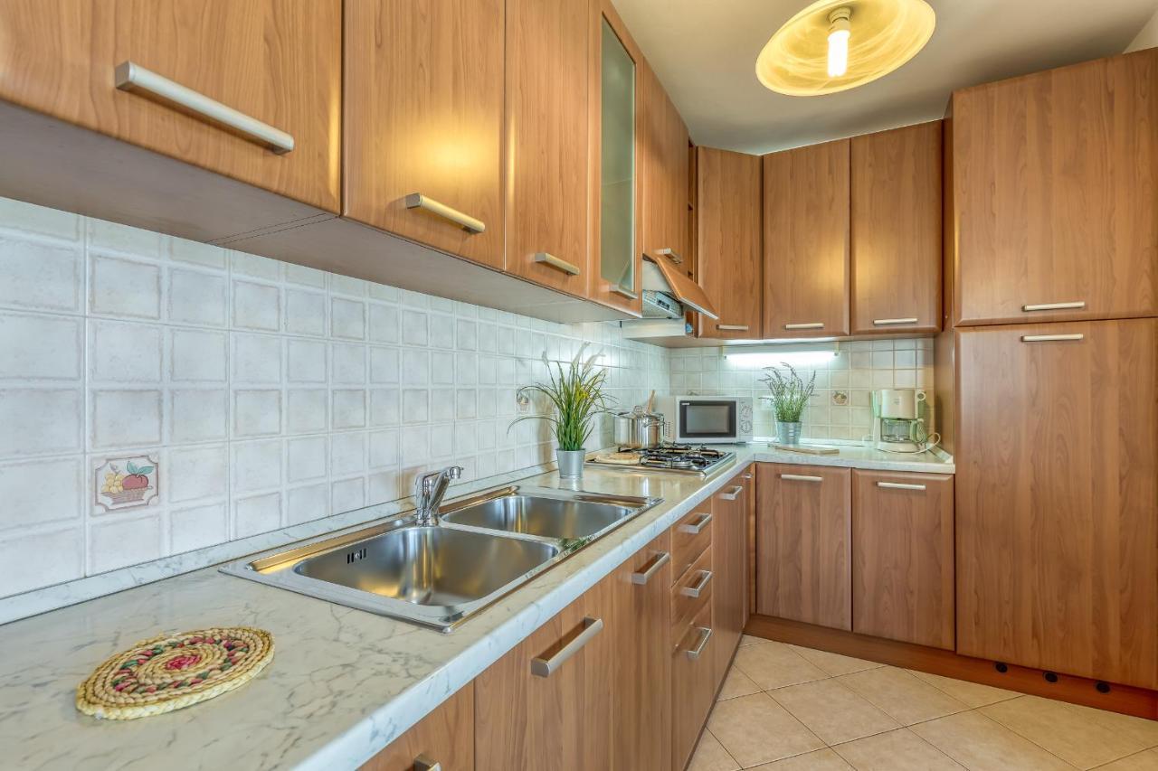 Apartment Complex Silva Ρόβινι Εξωτερικό φωτογραφία