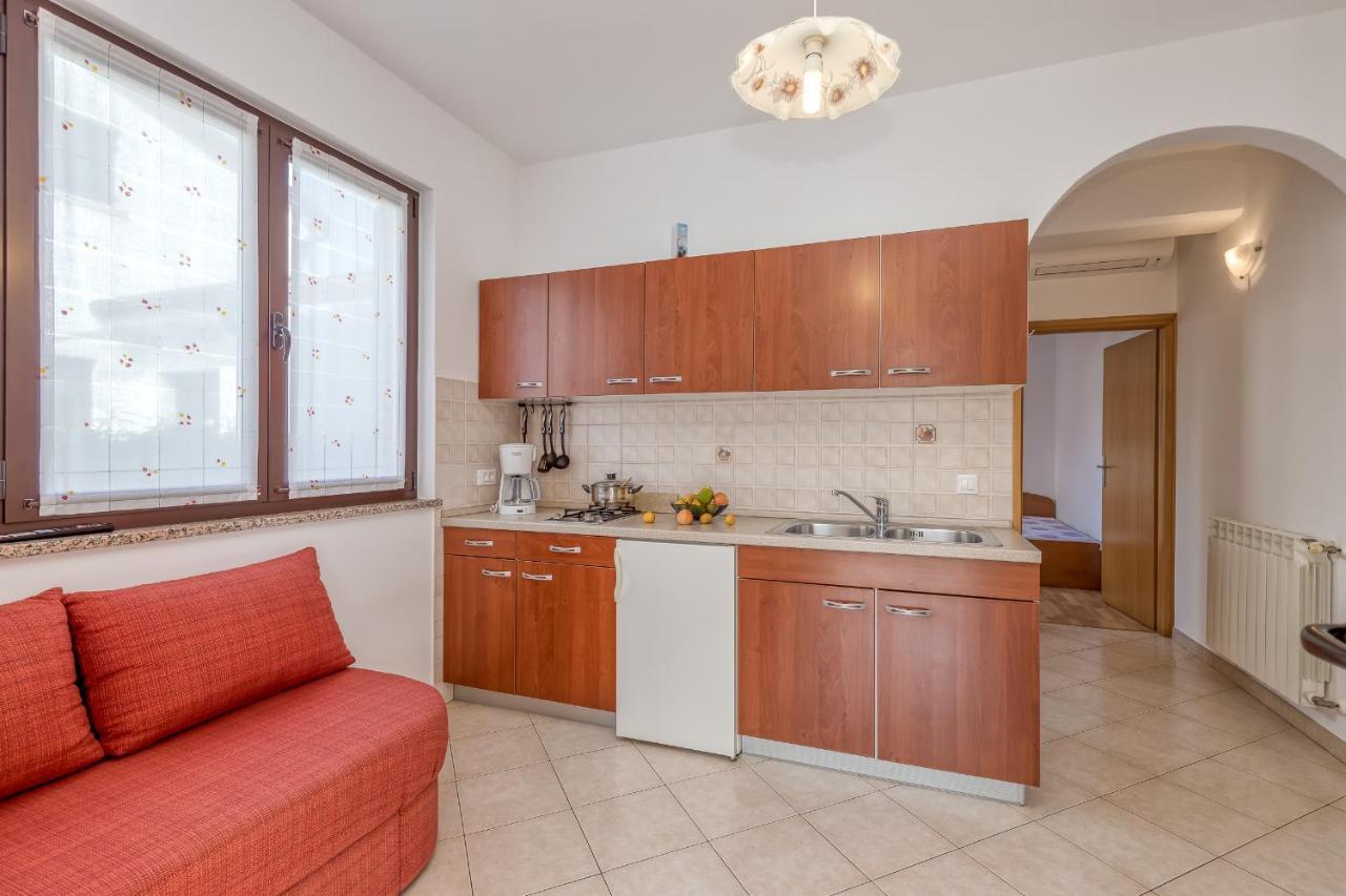 Apartment Complex Silva Ρόβινι Εξωτερικό φωτογραφία