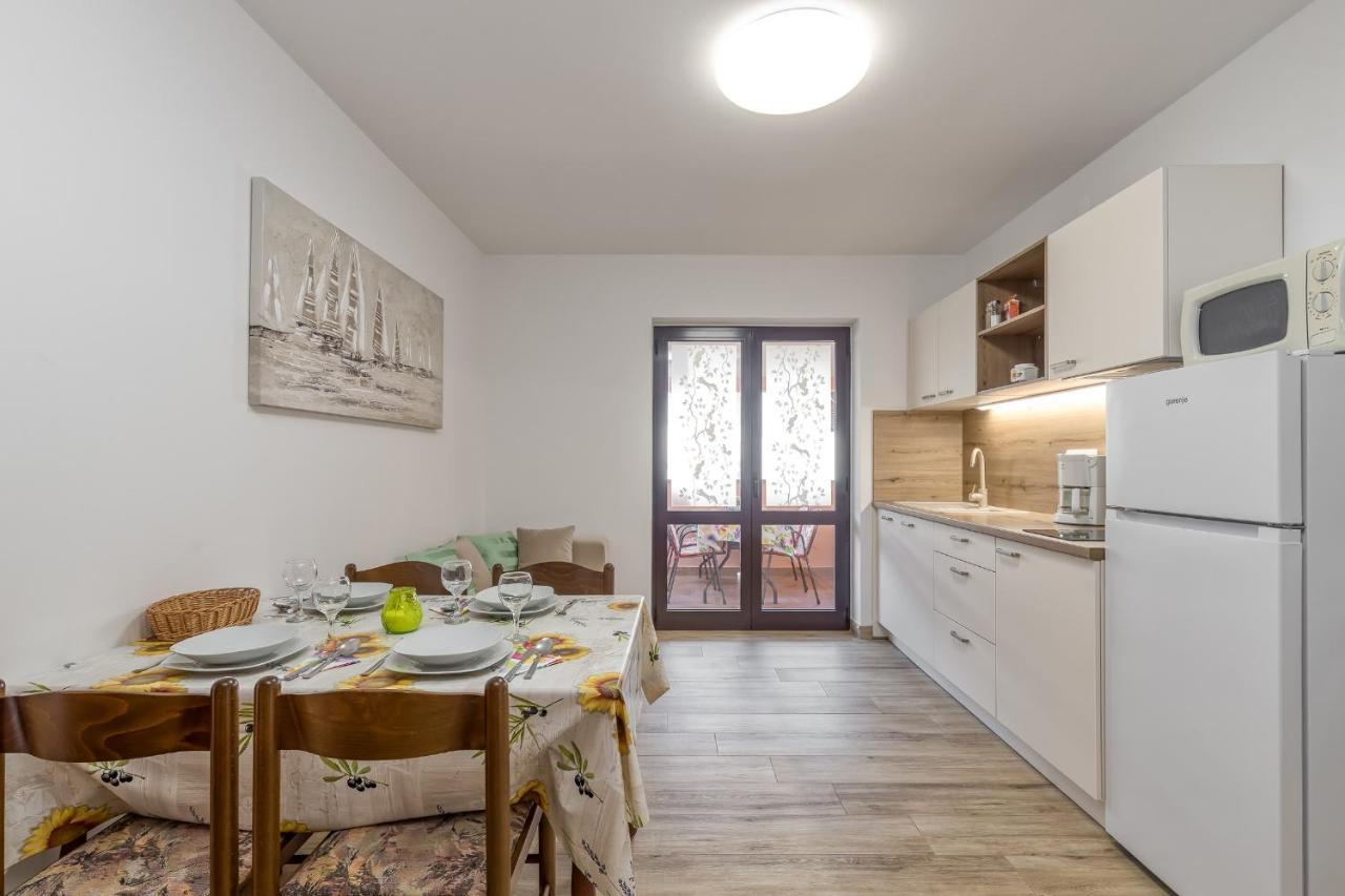 Apartment Complex Silva Ρόβινι Εξωτερικό φωτογραφία