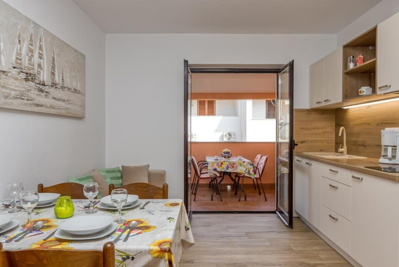 Apartment Complex Silva Ρόβινι Εξωτερικό φωτογραφία