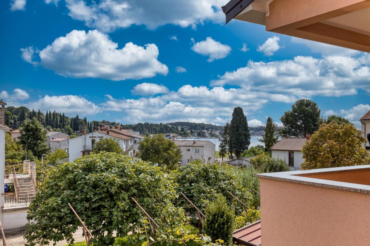 Apartment Complex Silva Ρόβινι Εξωτερικό φωτογραφία