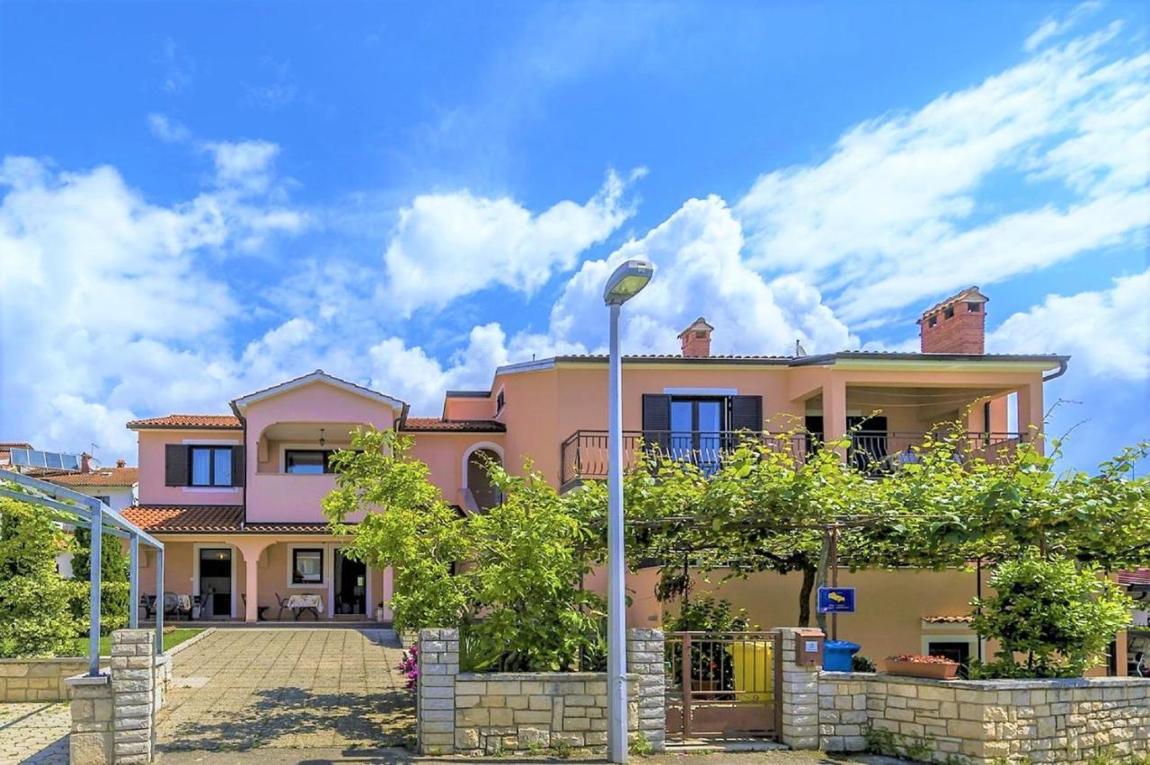 Apartment Complex Silva Ρόβινι Εξωτερικό φωτογραφία
